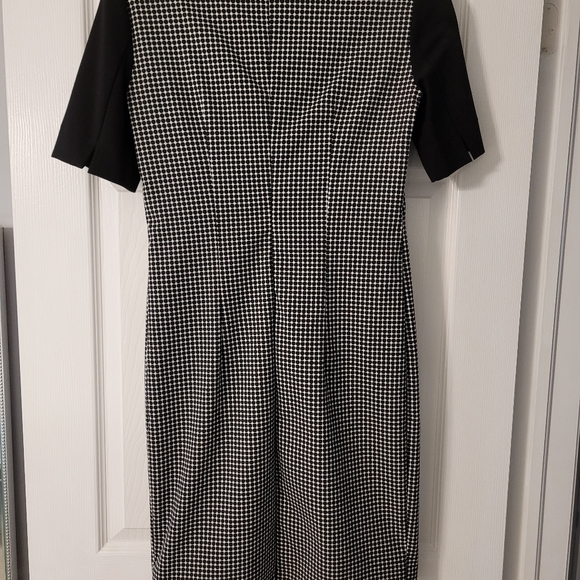 Tristan Dresses - Picture 2 of 6
